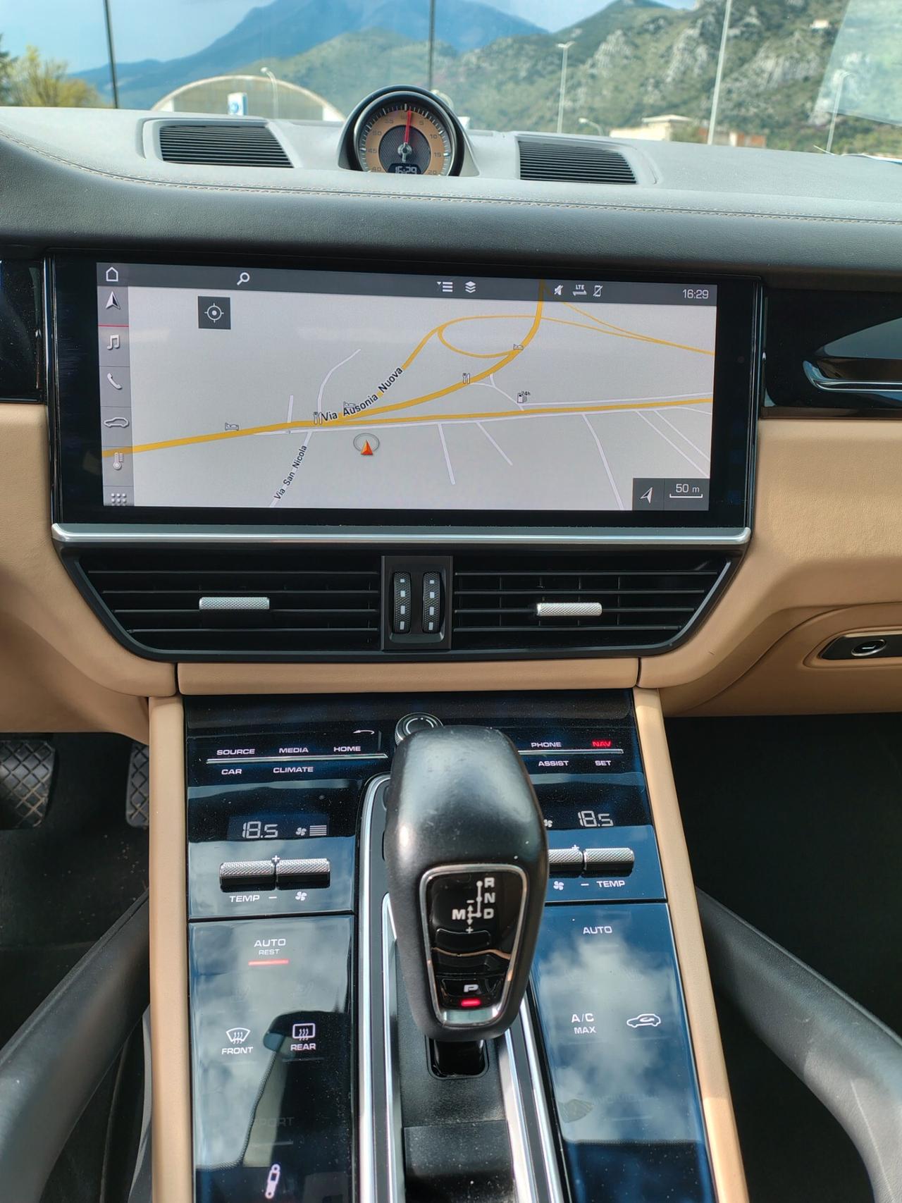 Porsche Cayenne 3.0 V6 "UNIPROPRIETARIO"