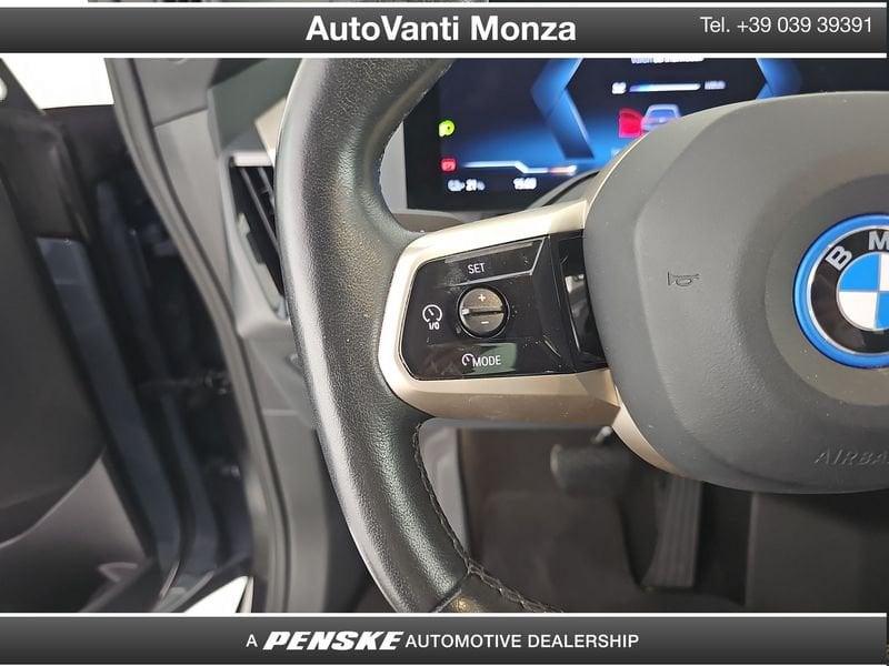 BMW iX iX xDrive40 Pacchetto Sportivo