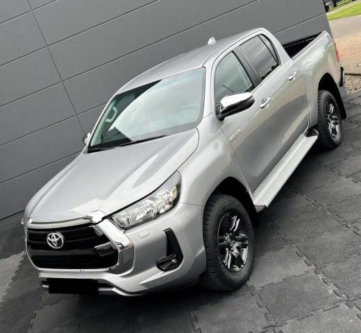 Toyota Hilux 2.8 D-4D 4x4 Km Zero