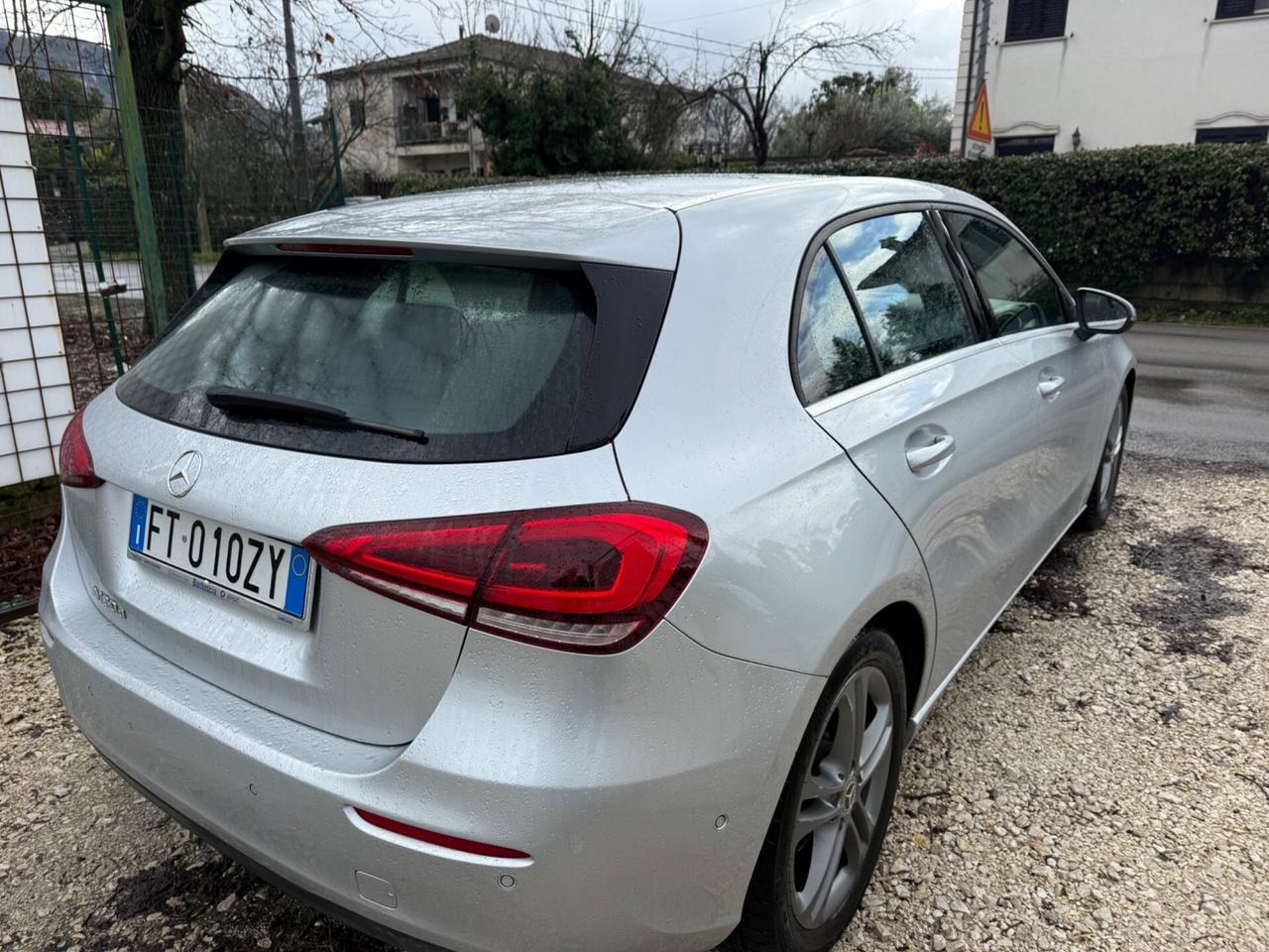 Mercedes-benz A 180 d Automatic Executive km cert.