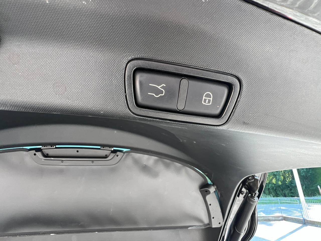Alfa Romeo Stelvio 2.2 Turbodiesel 190 CV AT8 Q4 Total Black