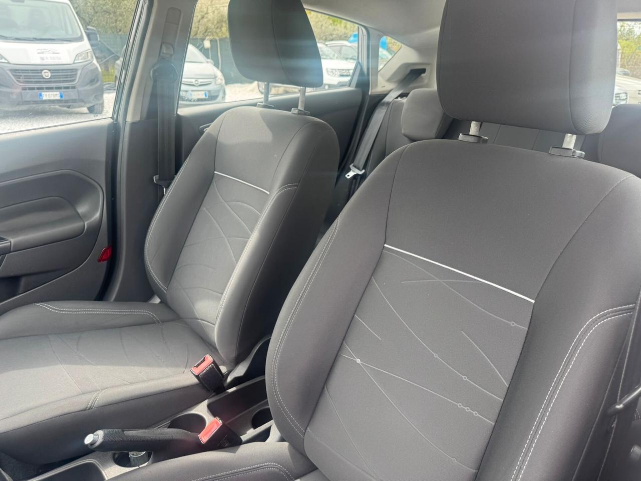 Ford Fiesta 1.0 80CV 5 porte Titanium