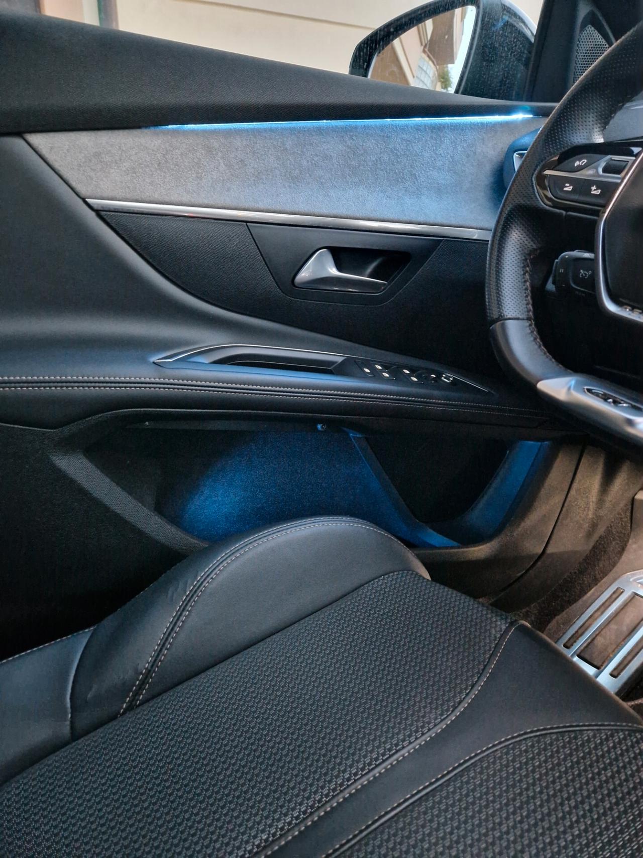 Peugeot 5008 BlueHDi 130 S&S EAT8 GT