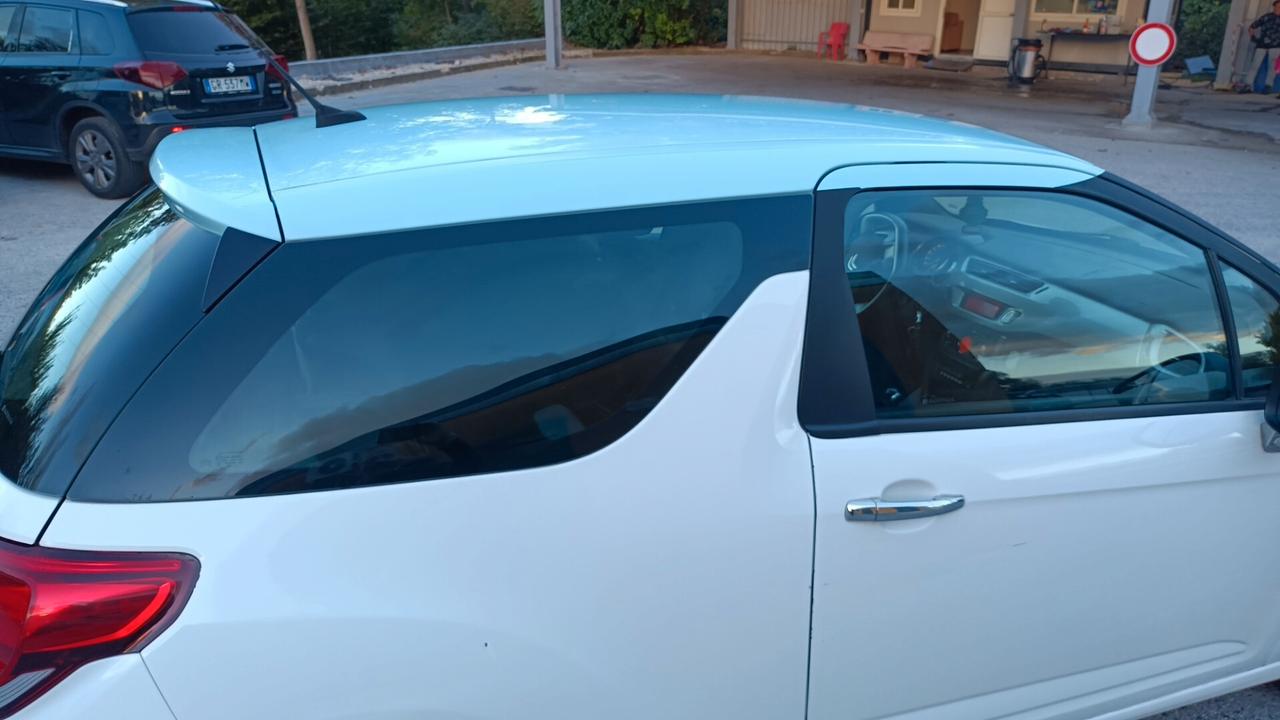 Citroen DS 3 diesel 70 cavalli bicolore
