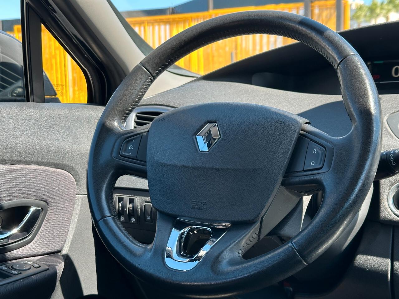 RENAULT Scénic dCi 110 CV Start&Stop Energy Limited