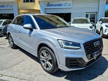 AUDI Q2 30 TDI S tronic Identity Black