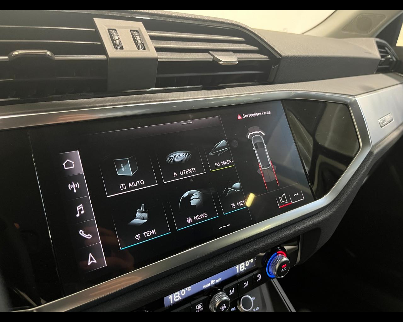AUDI Q3 35 TFSI S TRONIC S LINE