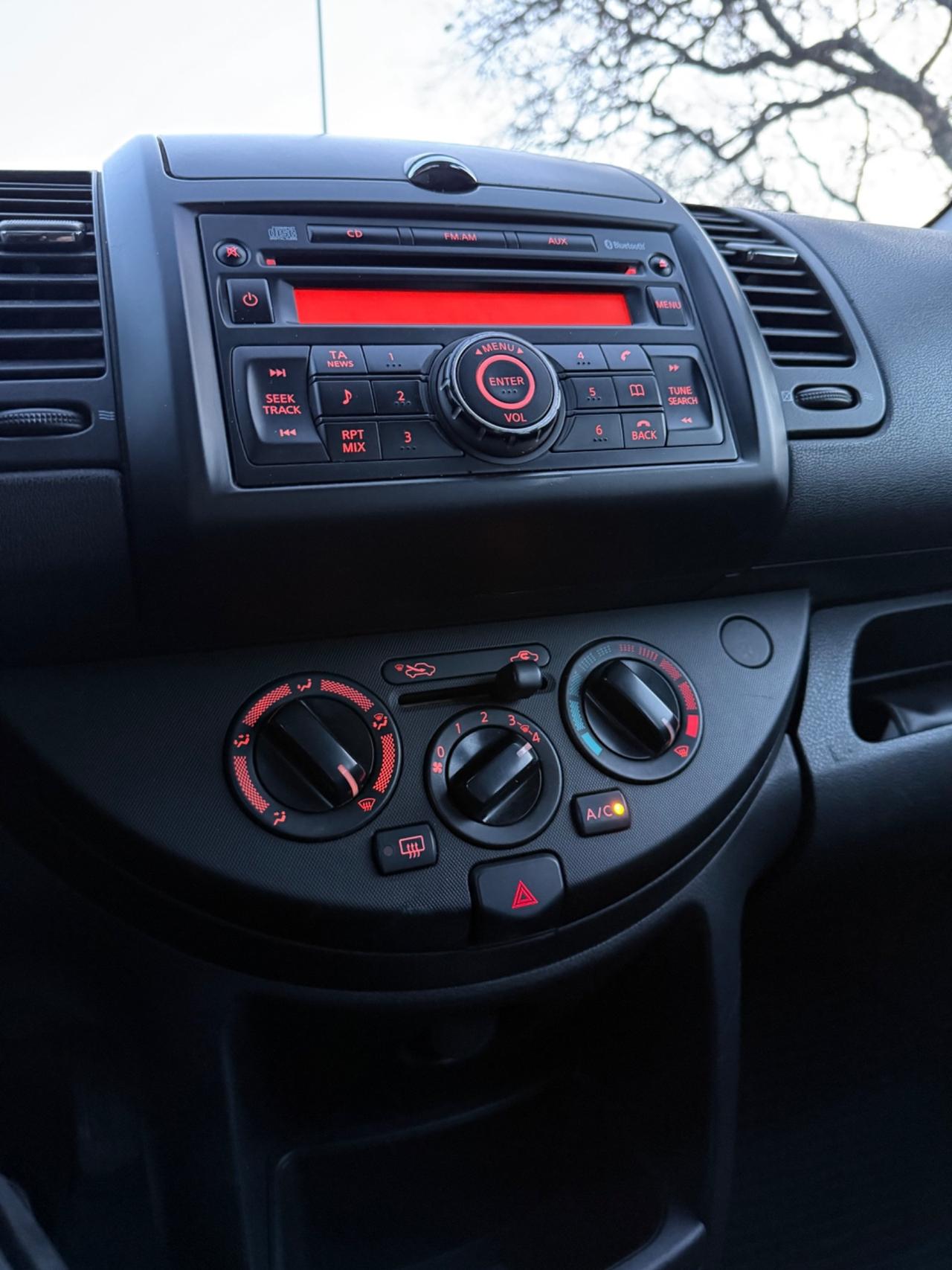 Nissan Note 1.5 dCi 90CV Tekna