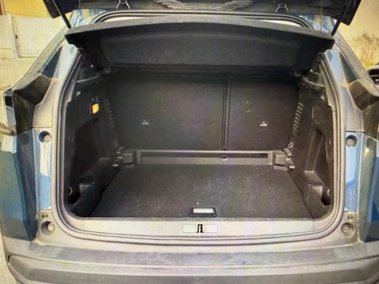 Peugeot 3008 BlueHDi 130 S&S Allure Pack