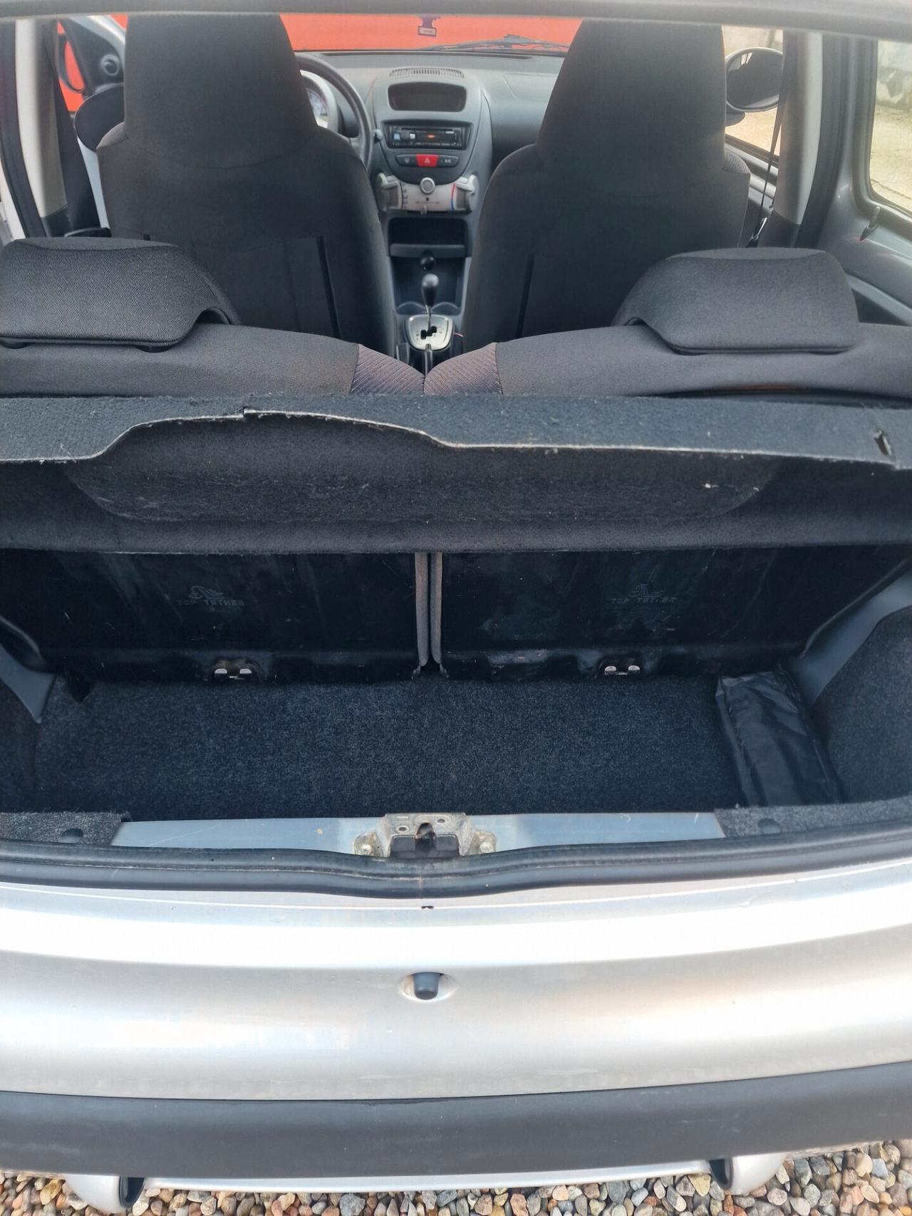 Peugeot 107 1.0 68CV 5p. Plaisir 2Tronic