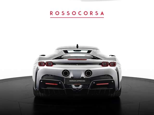 Ferrari SF90 Stradale