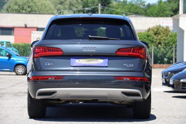AUDI Q5 40 TDI quattro S tronic S-line Uniprop. Iva esp.