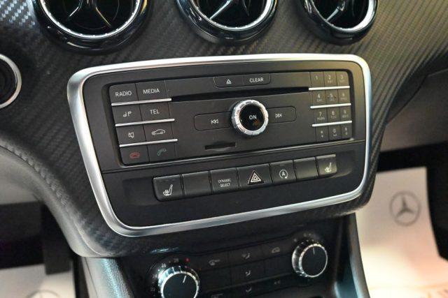 MERCEDES-BENZ GLA 180 D EXECUTIVE AUT.TEL CERCHI 17"VETRI SCURI SED.RISC