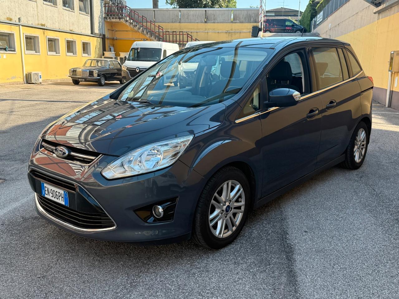 Ford GRAN C.MAX 1.6 TDCI 115CV TITANIUM "7 POSTI - KM 133000 OTTIMA"