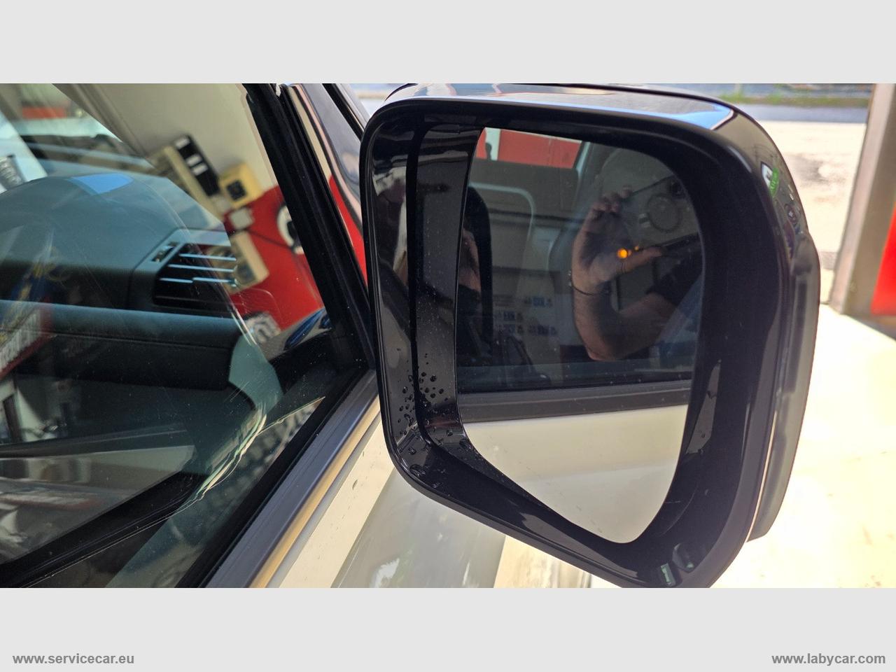 LAND ROVER Defender 90 3.0D I6 200 CV AWD Auto SE