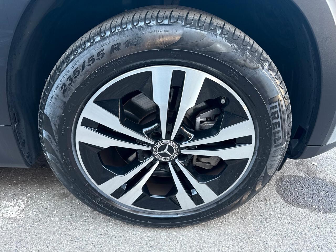 Mercedes-Benz GLB 200 Advanced Plus / KM CERTIFICATI