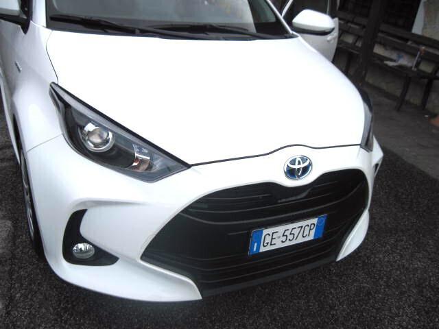 Toyota Yaris 1.5 Hybrid Active SOLO KM 18000
