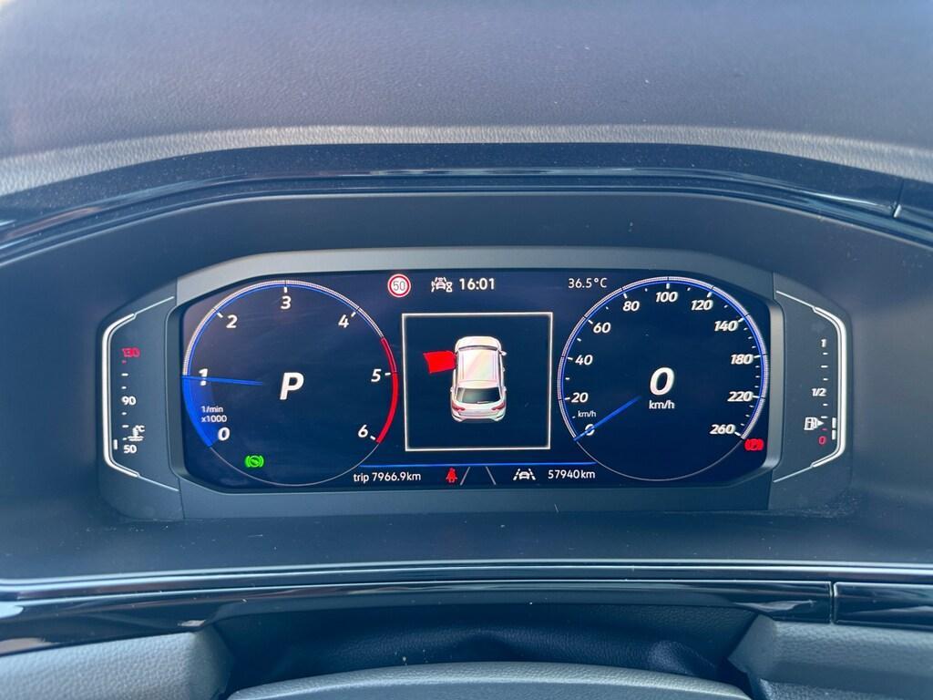 Volkswagen T-Roc 2.0 TDI 150CV DSG R-Line