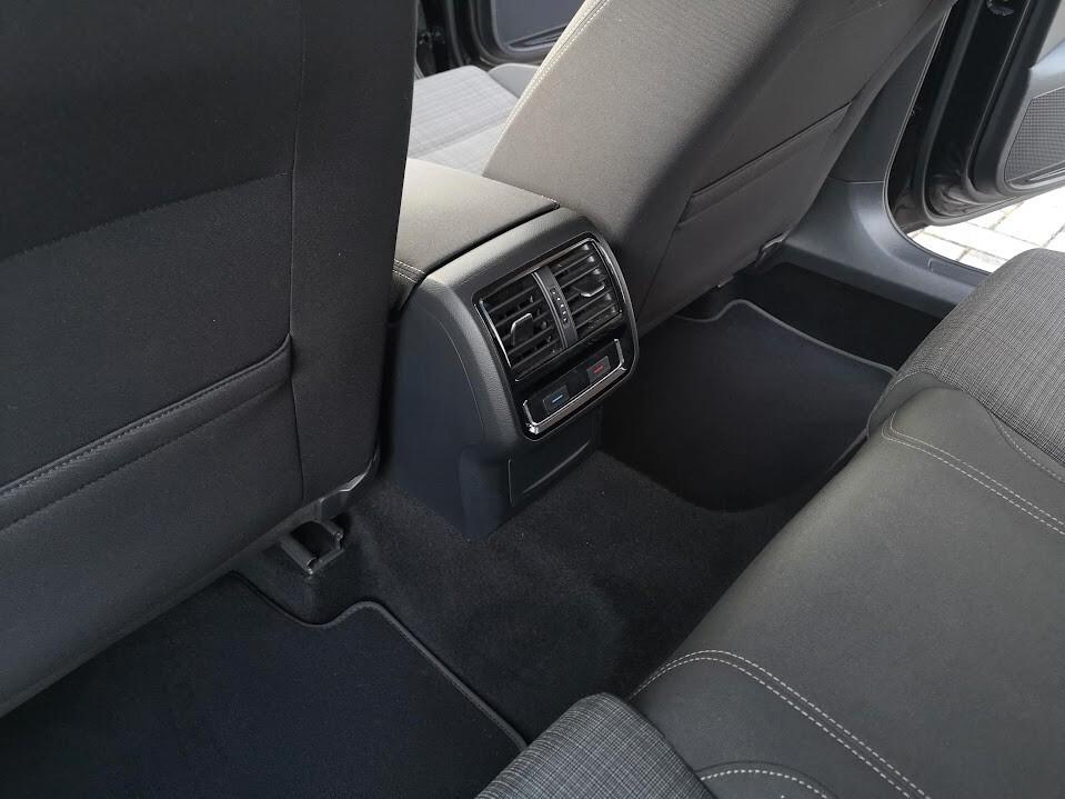 Volkswagen Passat Variant 2.0 TDI SCR EVO DSG Business