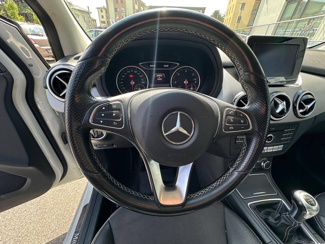 Mercedes-Benz B 180 Sport B 180 D BlueEFFICIENCY