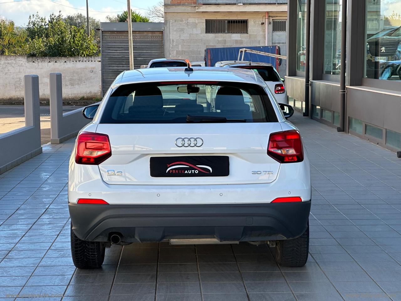 AUDI Q2 30 TDI Business