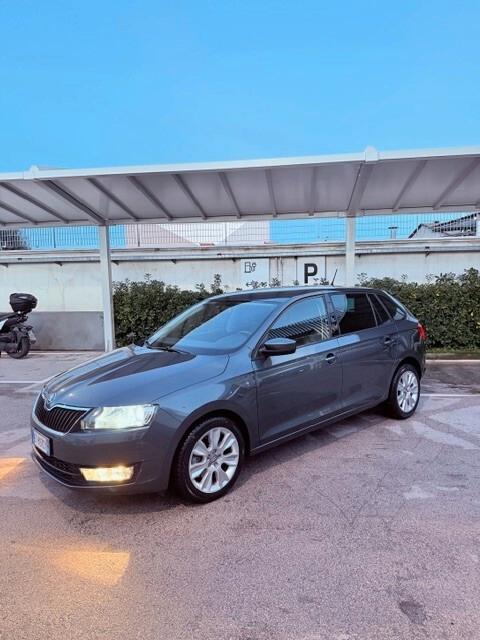 Skoda Rapid 1.6 TDI CR 105 CV Ambition