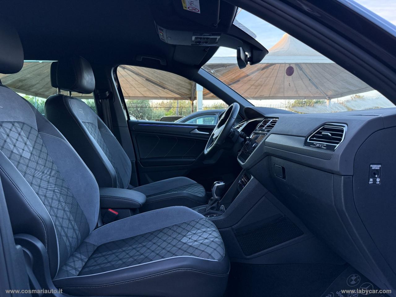 VOLKSWAGEN Tiguan 2.0 TDI 150CV DSG R-Line 2023 LUCI AMBIENTE
