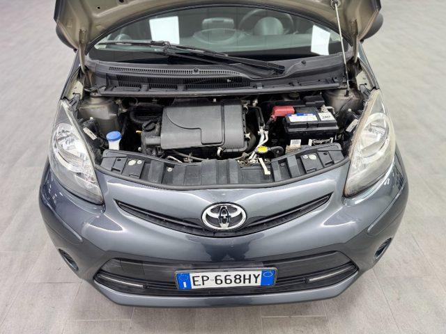 TOYOTA Aygo 1.0 12V VVT-i 5 porte Lounge Connect