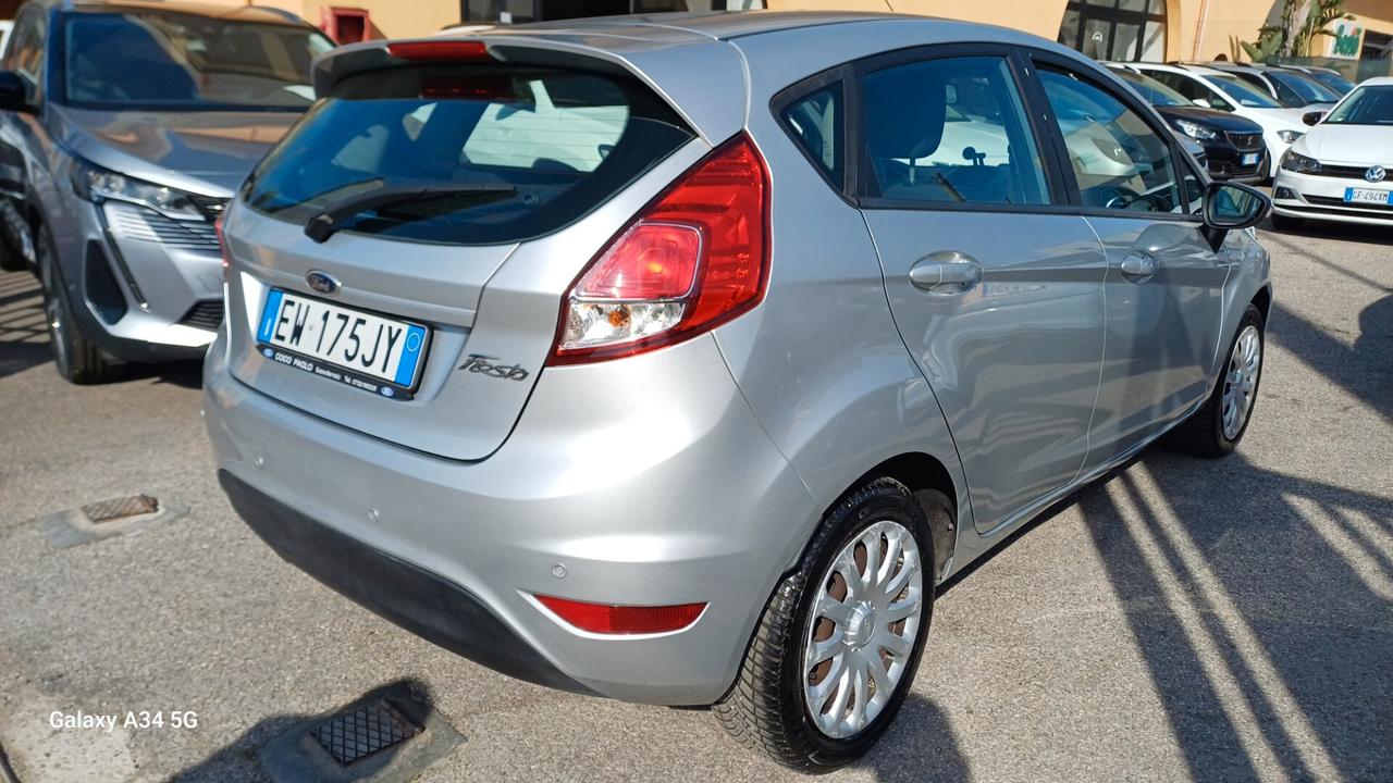 Ford Fiesta 1.5 TDCi 75CV 5 porte
