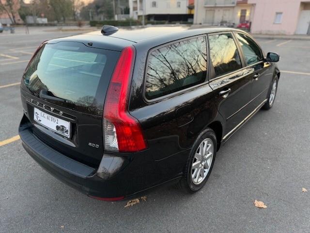 Volvo V50 2.0 D cat Momentum