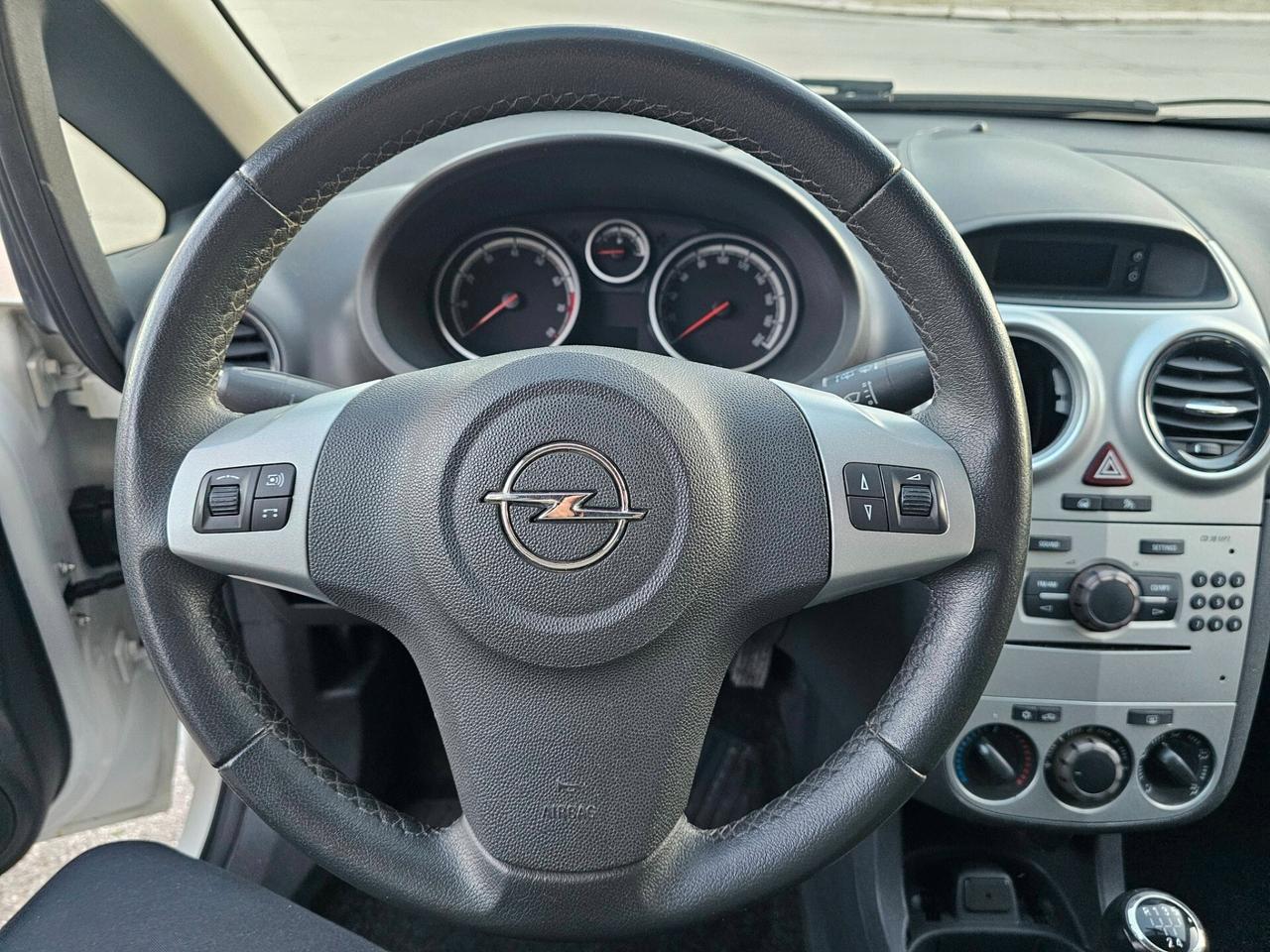 OPEL CORSA 1.2 85CV CLUB