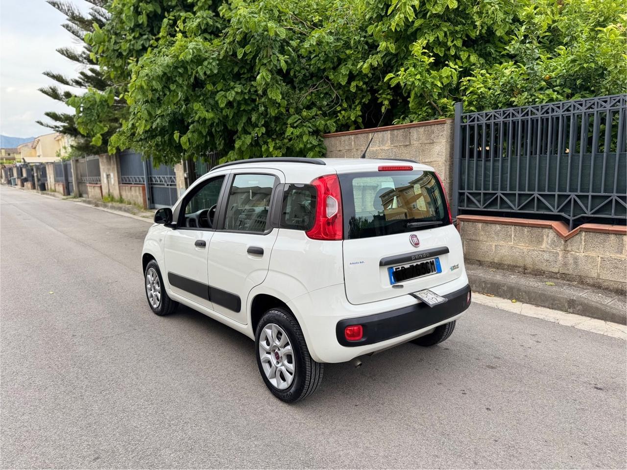 Fiat Panda 0.9 TwinAir Turbo Natural Power Lounge