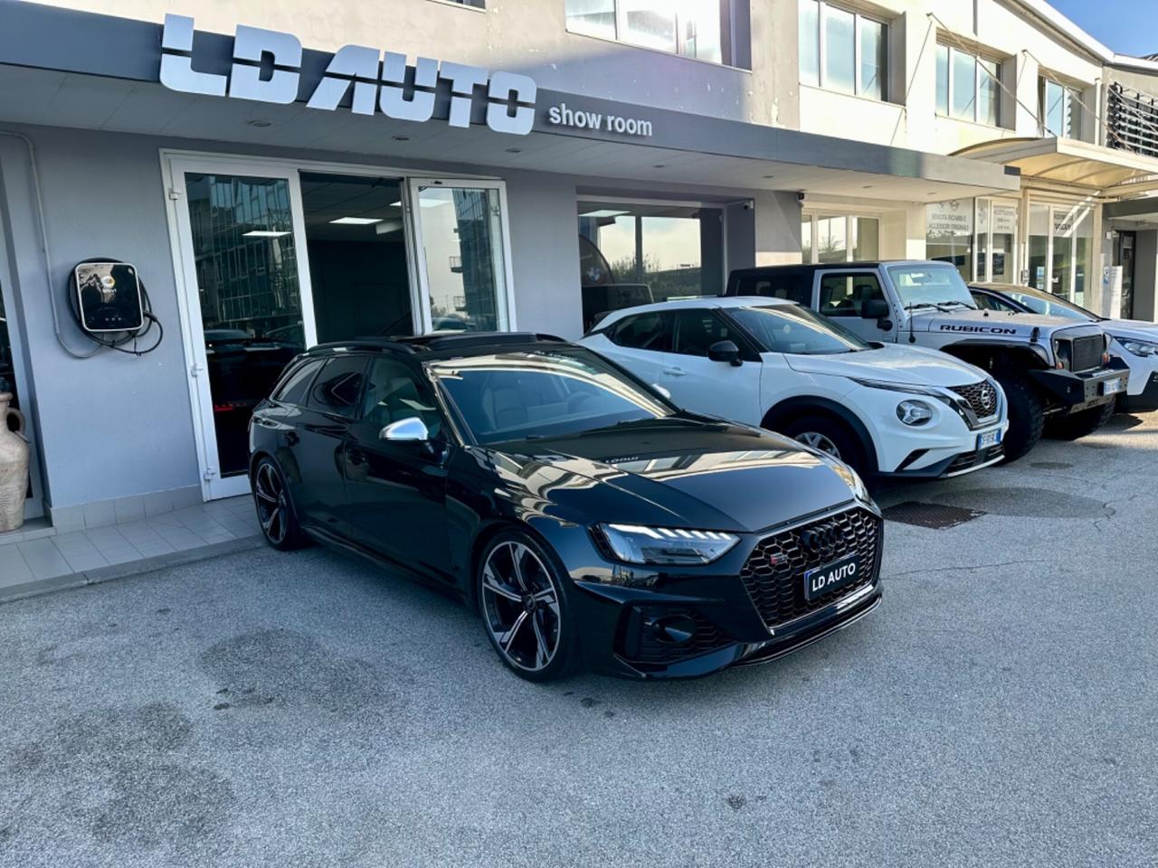 Audi RS4 Avant 450 cv tettto apribile