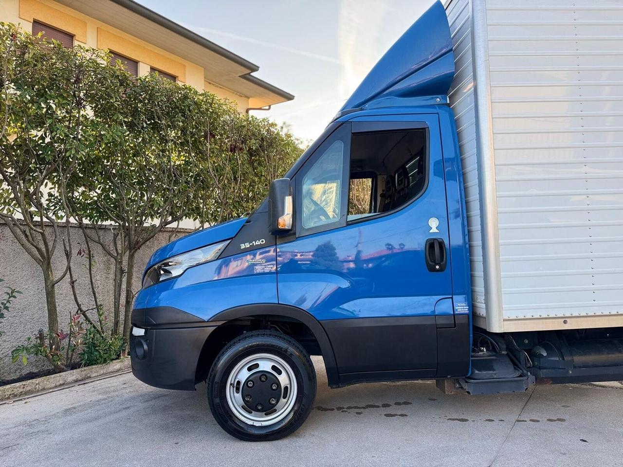 Iveco Daily 35/40 BENZINA 3.0