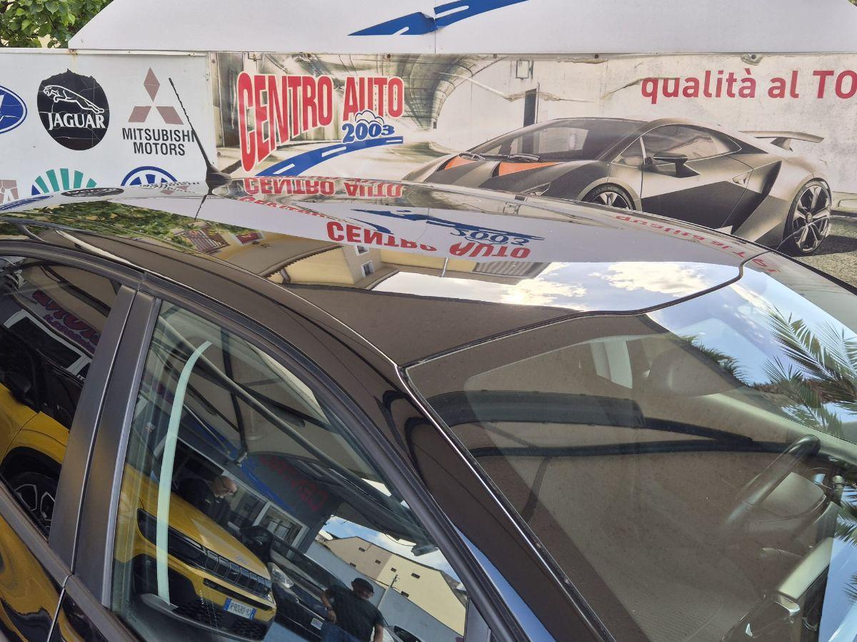 PEUGEOT - 208 - BlueHDi 100 S&S 5p. GT Line
