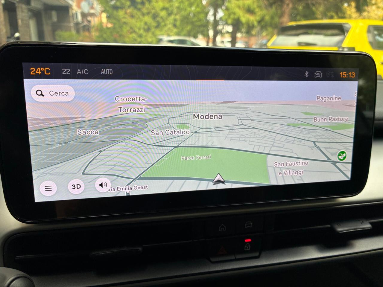 Jeep Avenger Hybrid Summit tetto apribile e navi