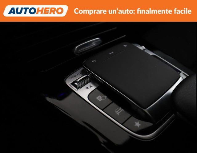 MERCEDES-BENZ CLA 200 Automatic Shooting Brake Premium