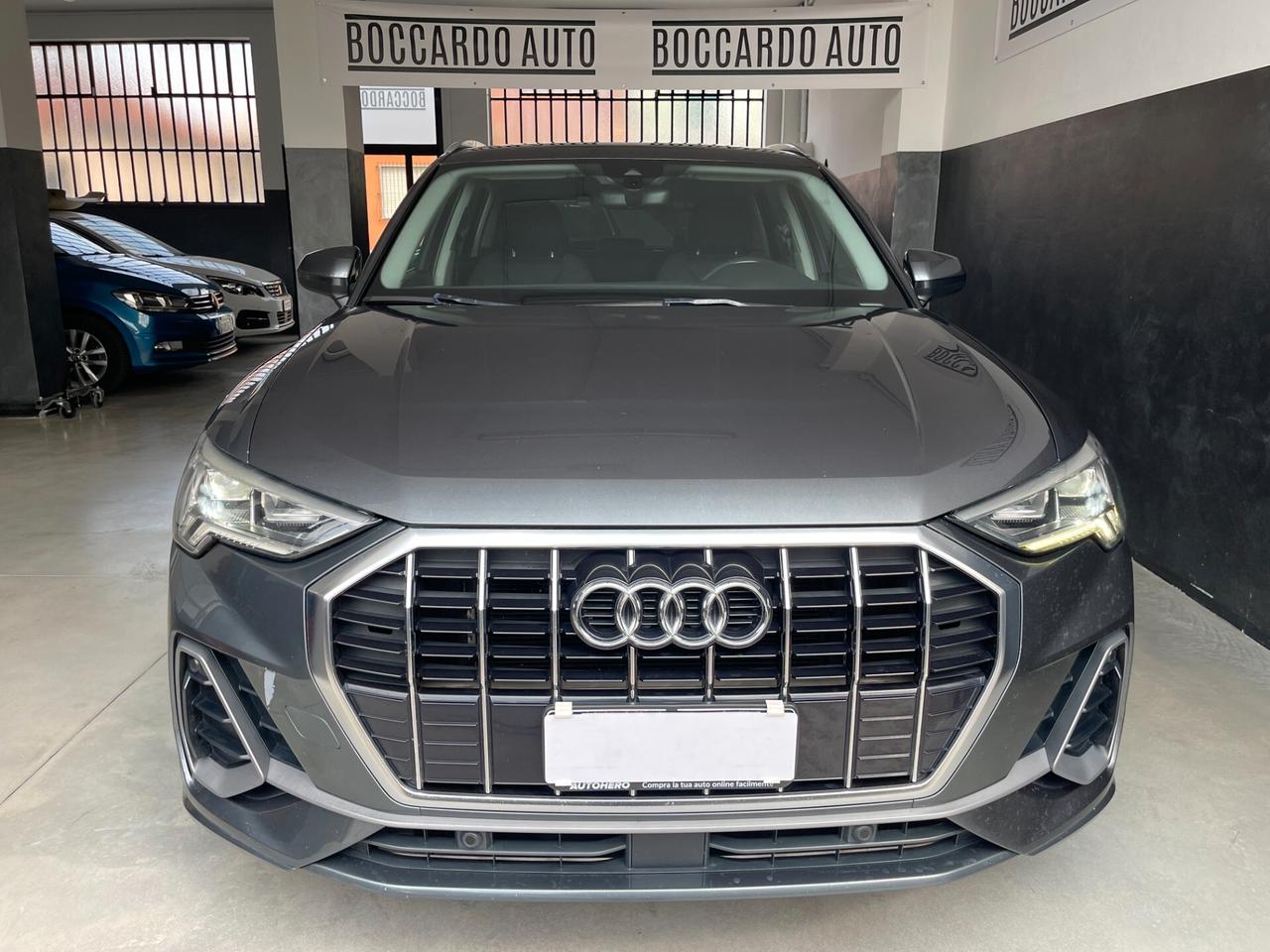 Audi Q3 2.0 TDI 150 CV S tronic line Edition
