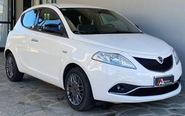 LANCIA Ypsilon 1.2 69 CV 5 porte GPL Ecochic Silver