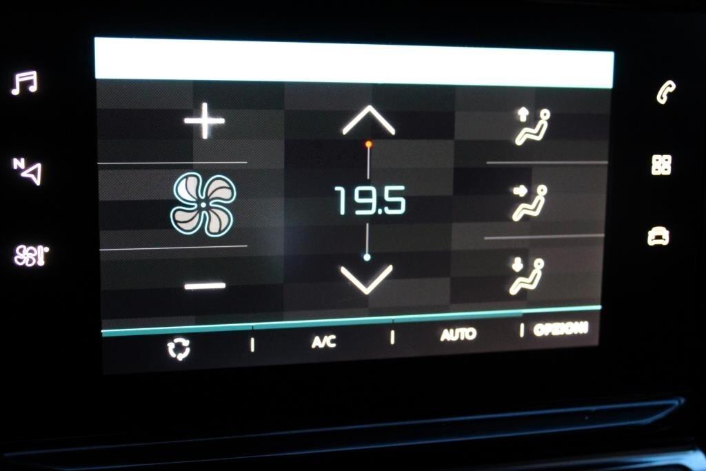 CITROEN C3 1.5 BlueHDi Shine *Bicolore *Carplay