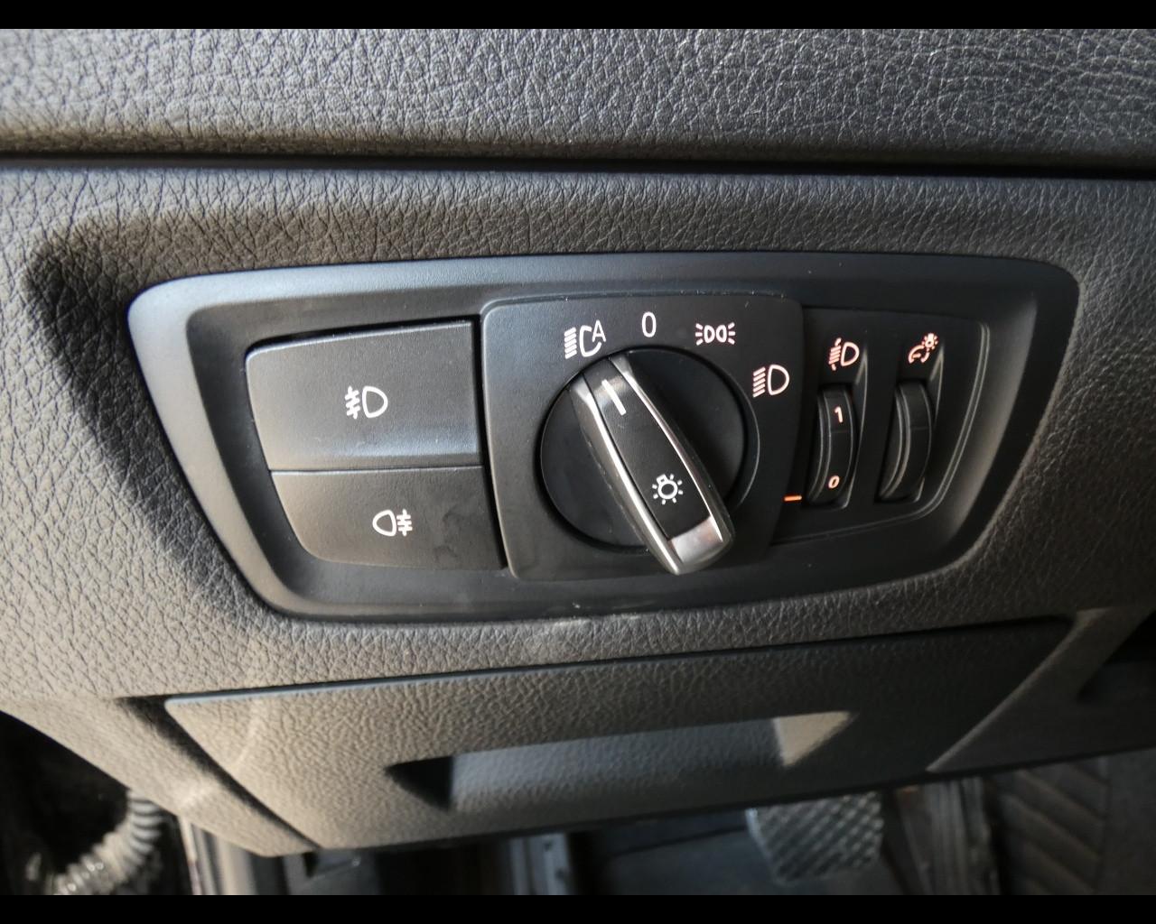 BMW Serie 1 (F20) - 118d 5p. Urban