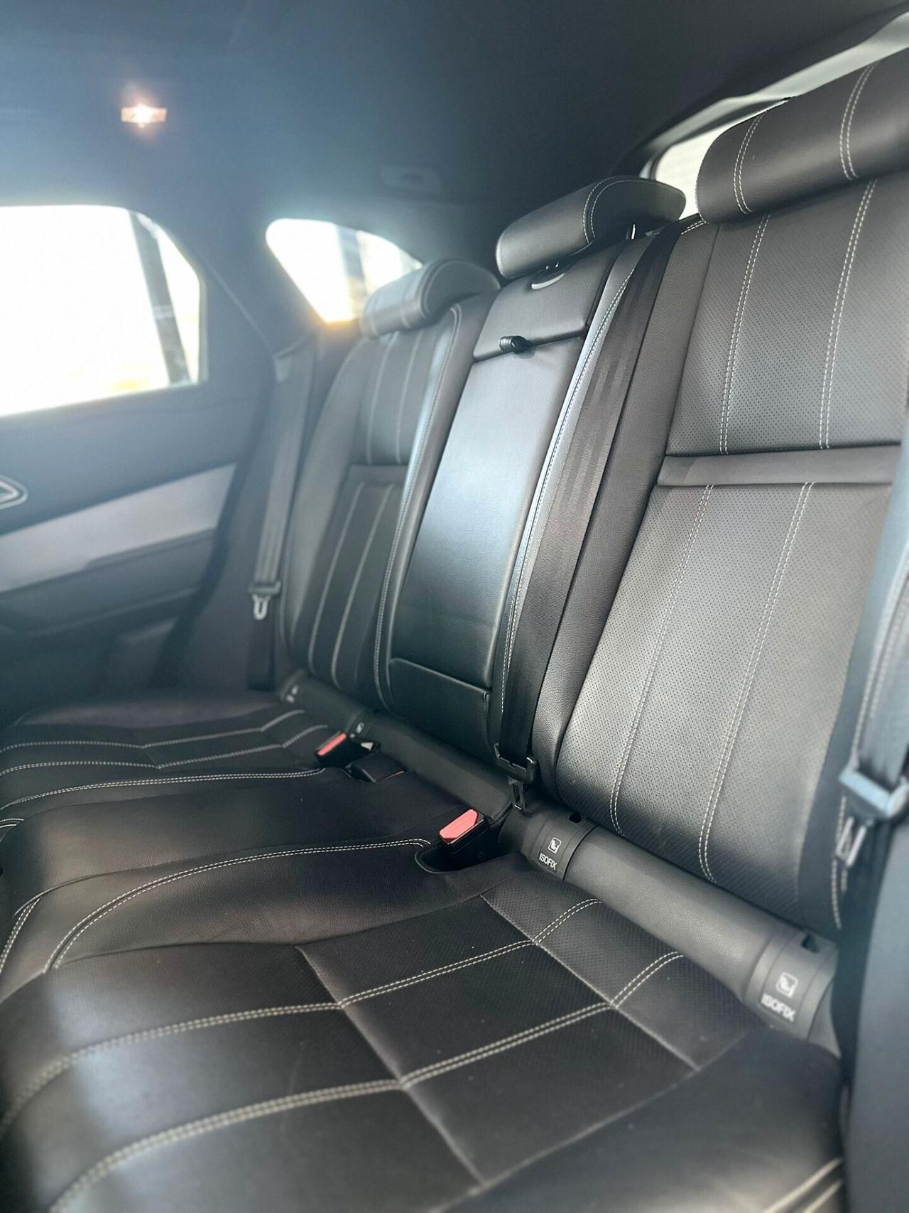 Range Rover Velar 2.0D I4 240 CV R-Dynamic