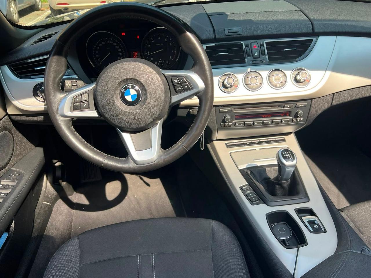 Bmw Z4 s-drive 18i #11409