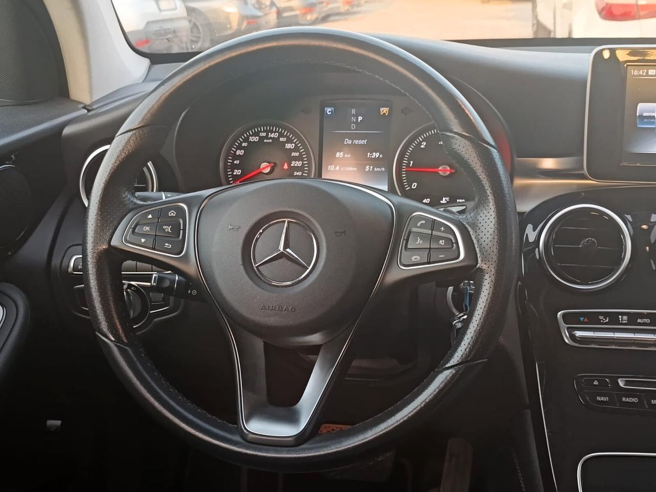 Mercedes-benz glc 220d 2016 - 2.2d 4Matic Lb automobili
