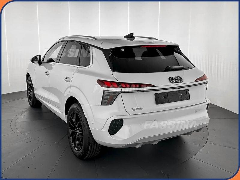 Audi Q3 Q3 1.5 tfsi mhev Business 150cv s-tronic