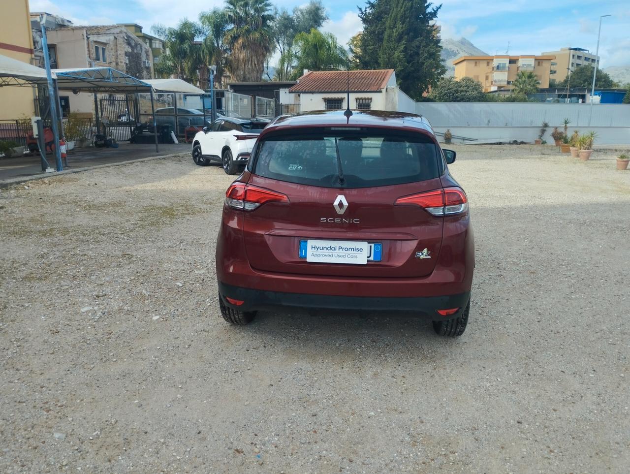 Renault Scenic Scénic dCi 8V 110 CV N1