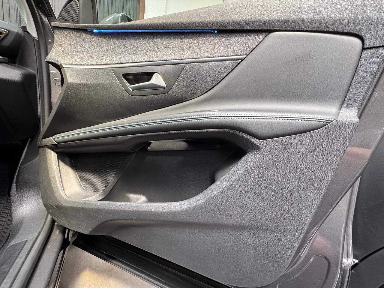 Peugeot 5008 BlueHDi 130 S&S EAT8 Allure Pack