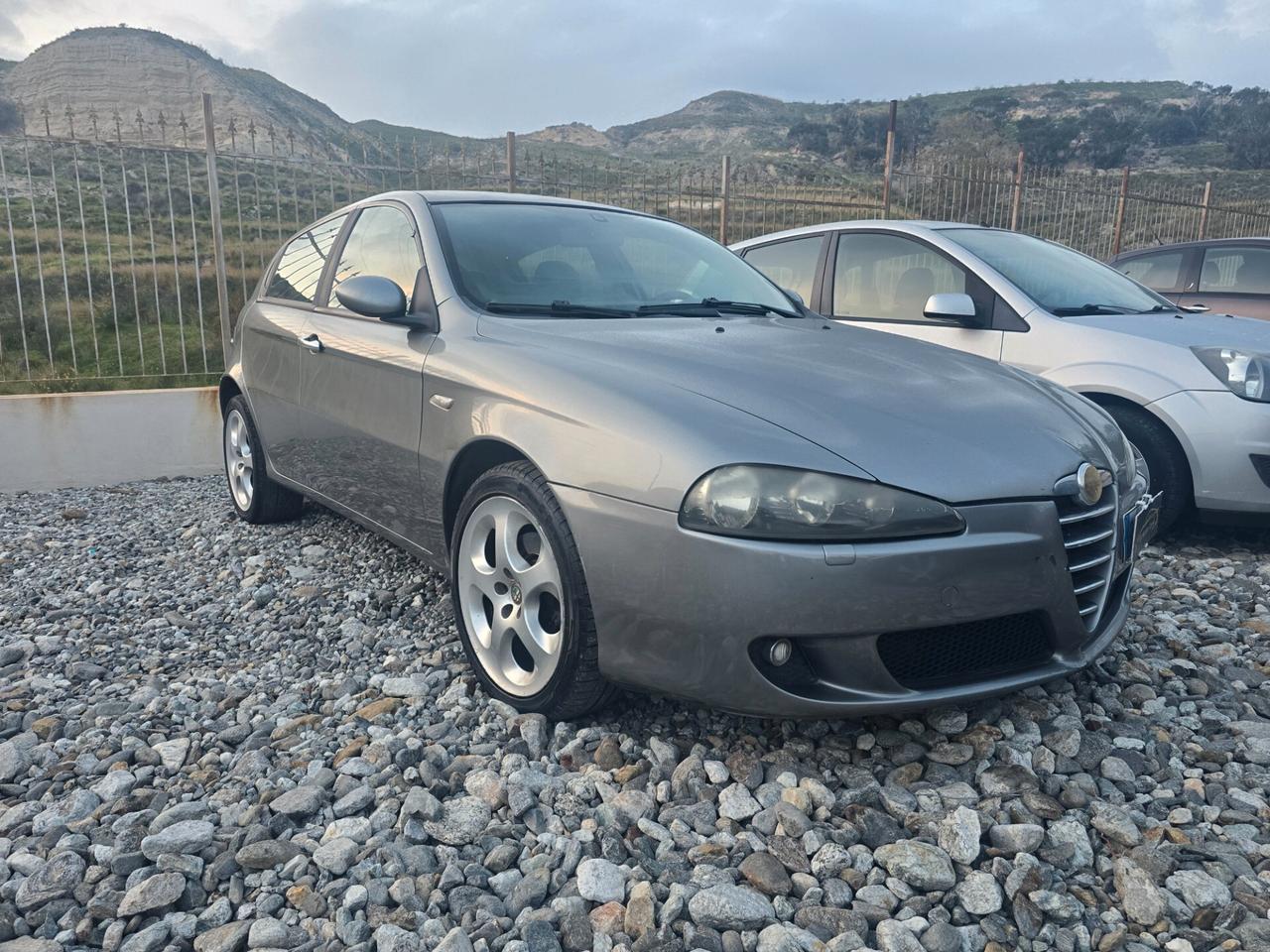 Alfa Romeo 147 1.9 JTD (120) 5 porte Progression