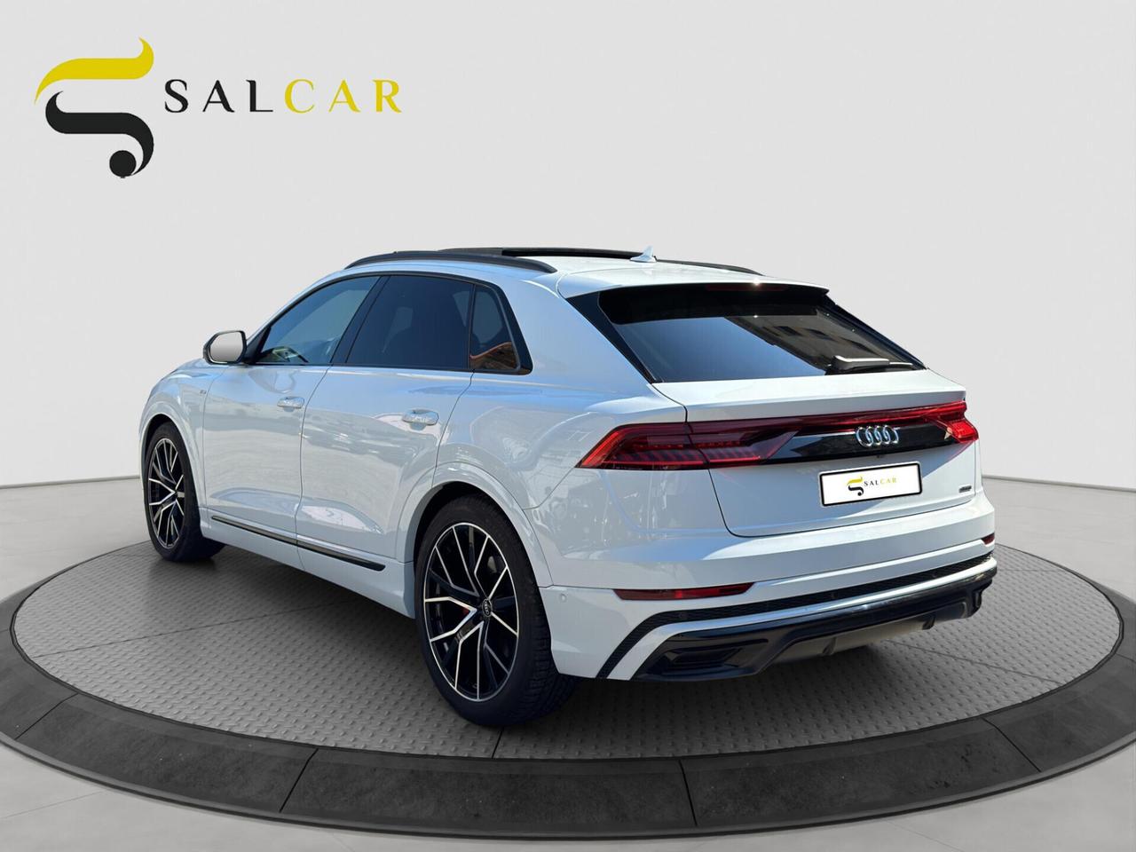 Audi Q8 45 3.0 231cv tdi S-Line Tetto 2021