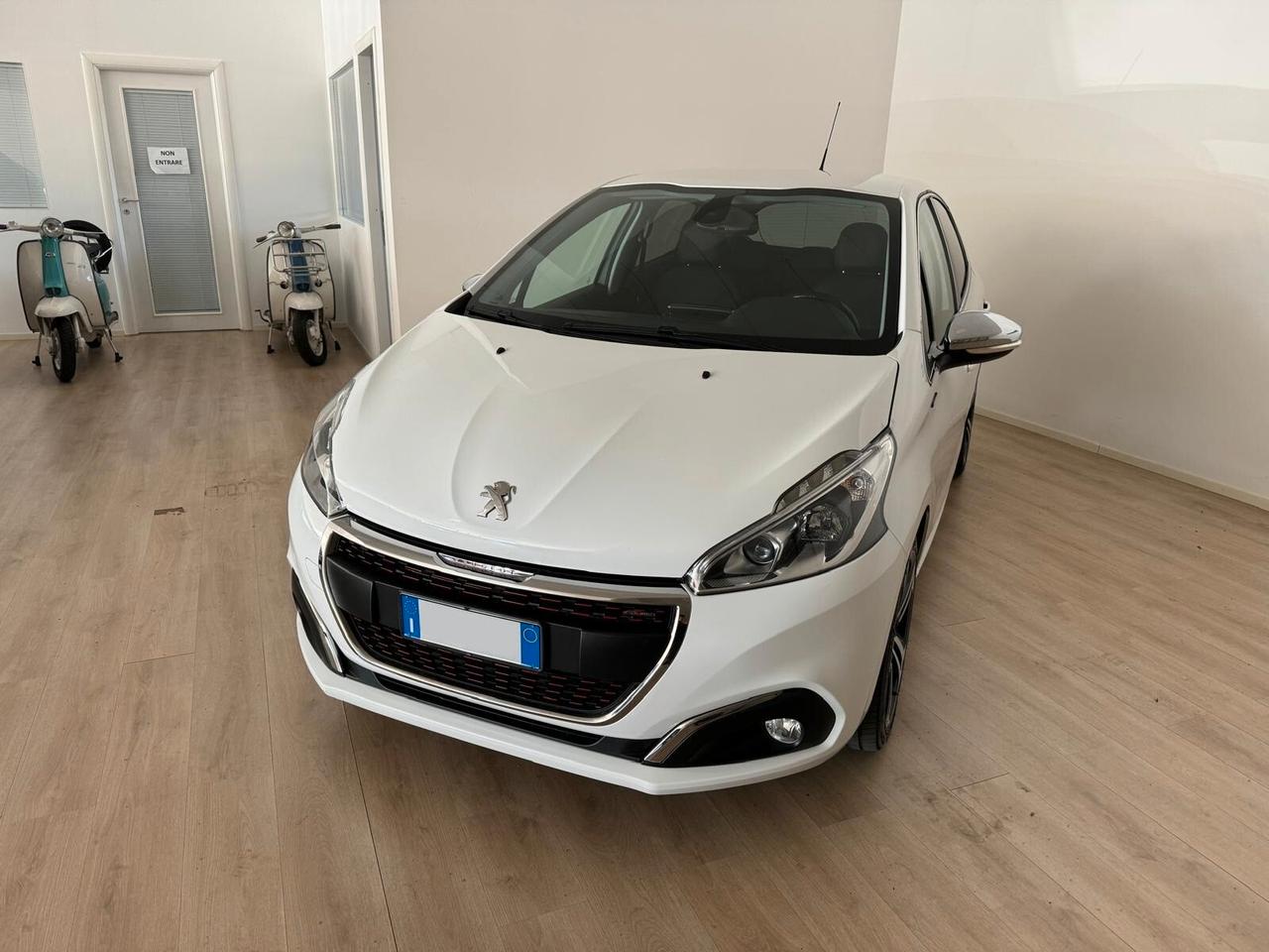 Peugeot 208 PureTech Turbo 110 S&S 5 porte GT Line